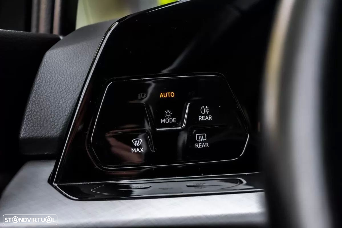VW Golf Variant 2.0 TDi Conceptline - 20