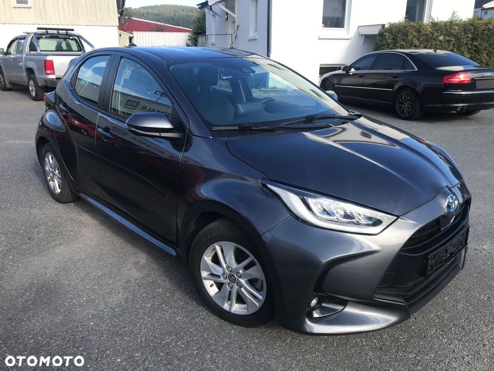 Toyota Yaris Hybrid 1.5 Active - 3