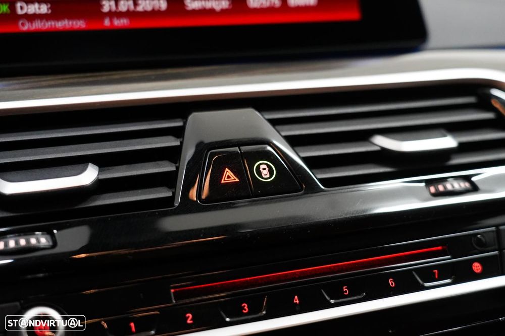 BMW 530 e iPerformance - 15