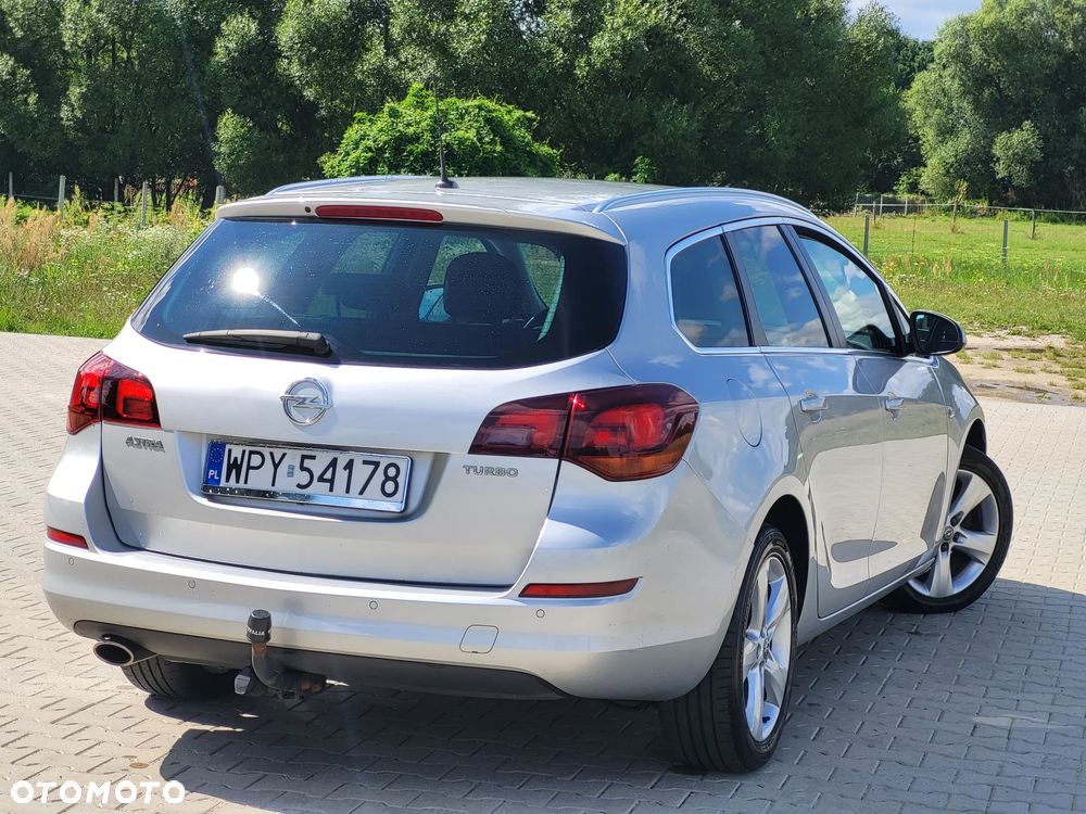 Opel Astra 1.4 T Active EU6 - 11