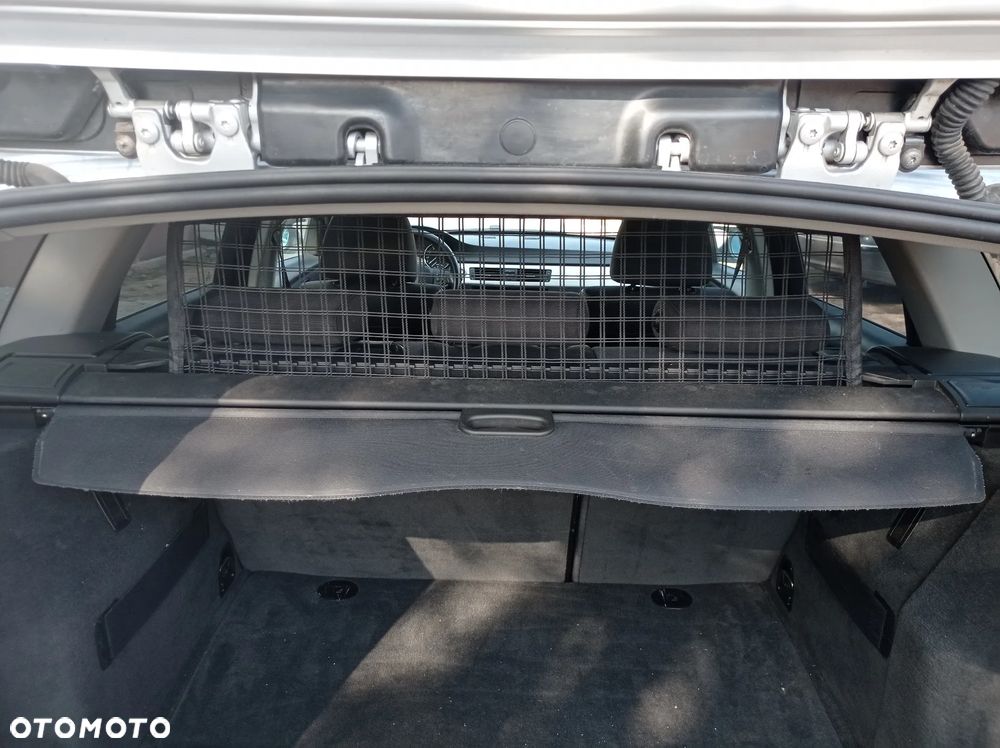 UWAGA ! AUTO W CAŁOŚCI 2008 BMW 3 E91 325i 218ps R6 AUTOMAT KLIMATRONIC XENON ALU MALE KM SERW SKÓRY I WLAS ZAREJ PL - 30
