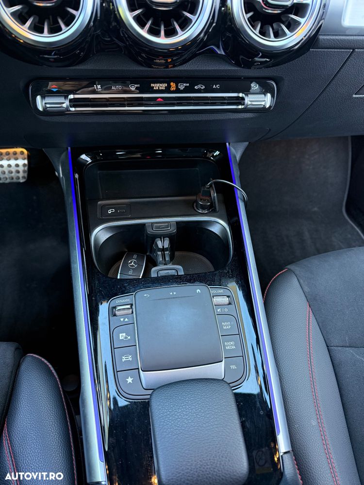 Mercedes-Benz GLB - 8