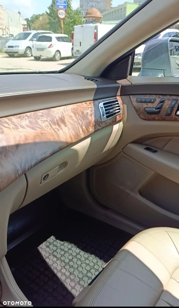 Mercedes-Benz CLS 350 CDI DPF BlueEFFICIENCY 7G-TRONIC Edition 1 - 13