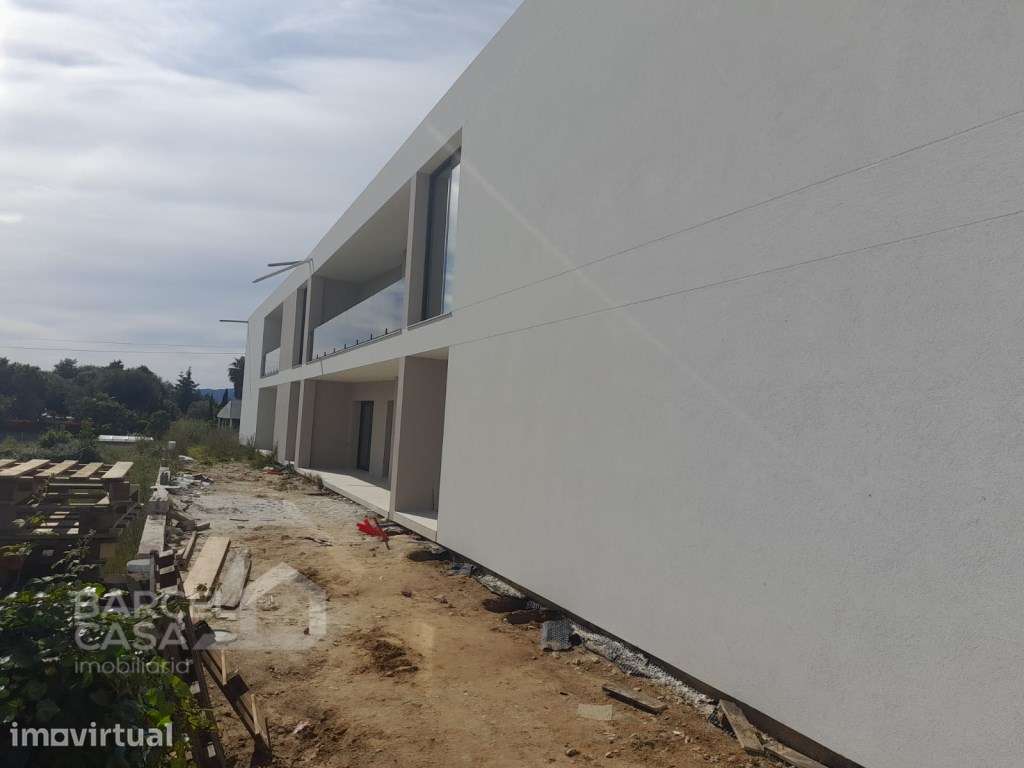 T2 com garagem, em construção em Galegos (Santa Maria) - Barcelos - Grande imagem: 4/13