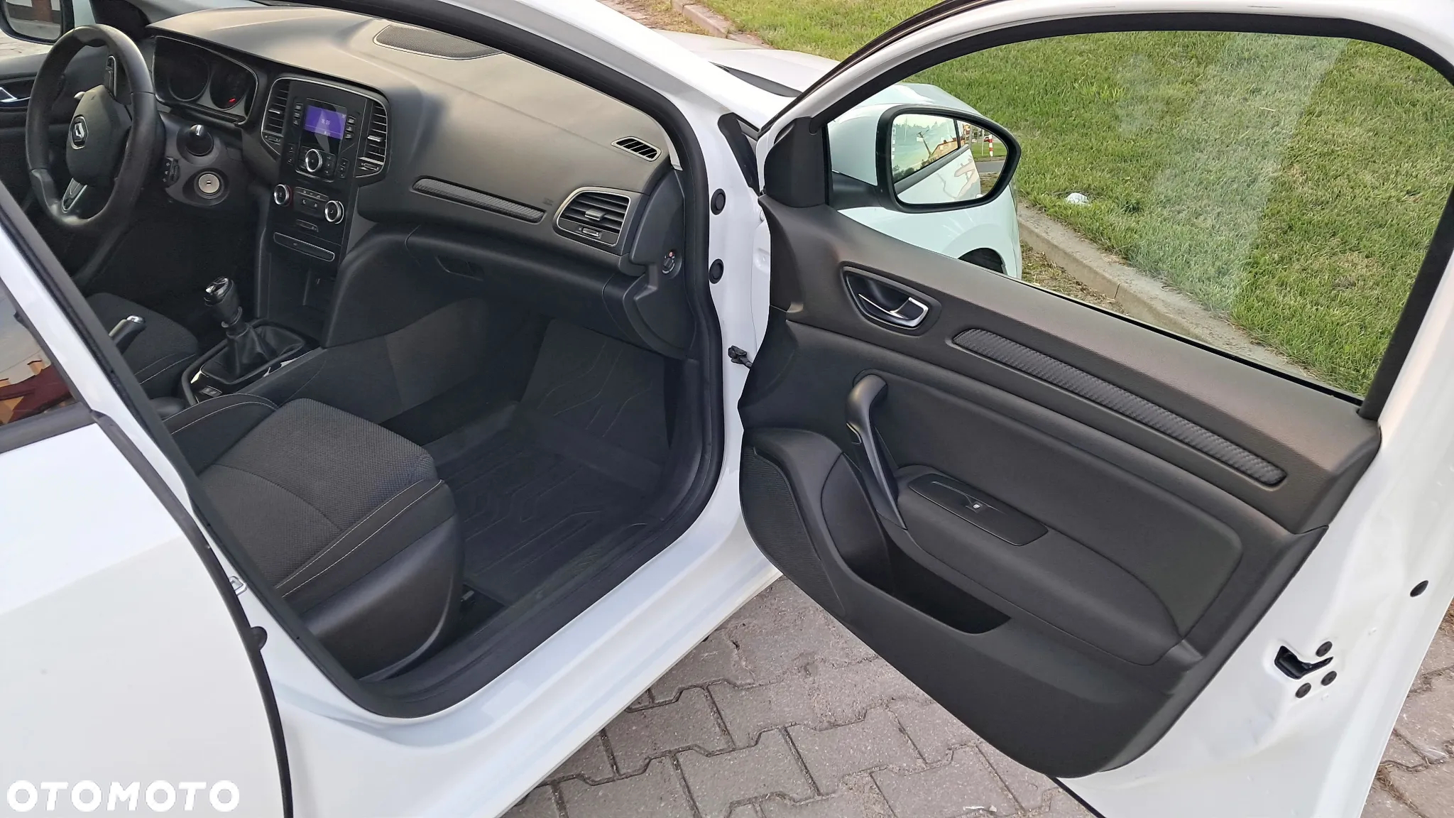 Renault Megane - 9