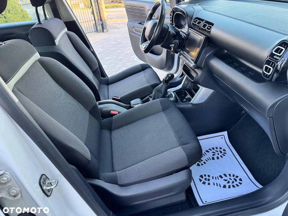 Citroën C3 Aircross 1.6 BlueHDi Feel S&S - 16