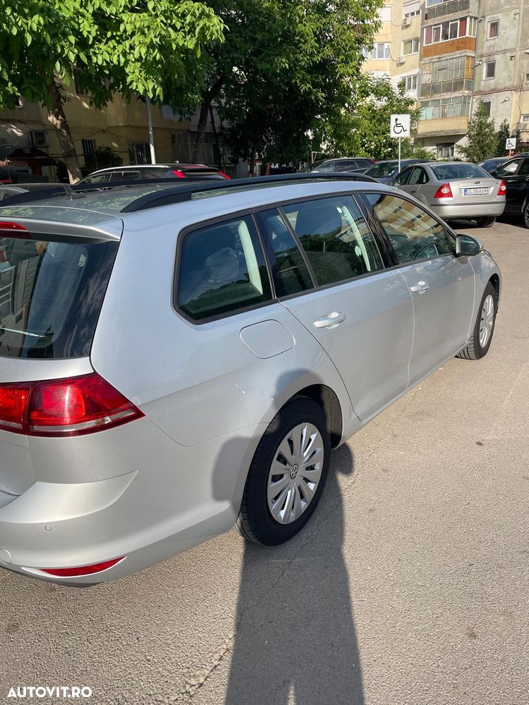 Volkswagen Golf 1.6 TDI DSG BMT Comfortline - 2
