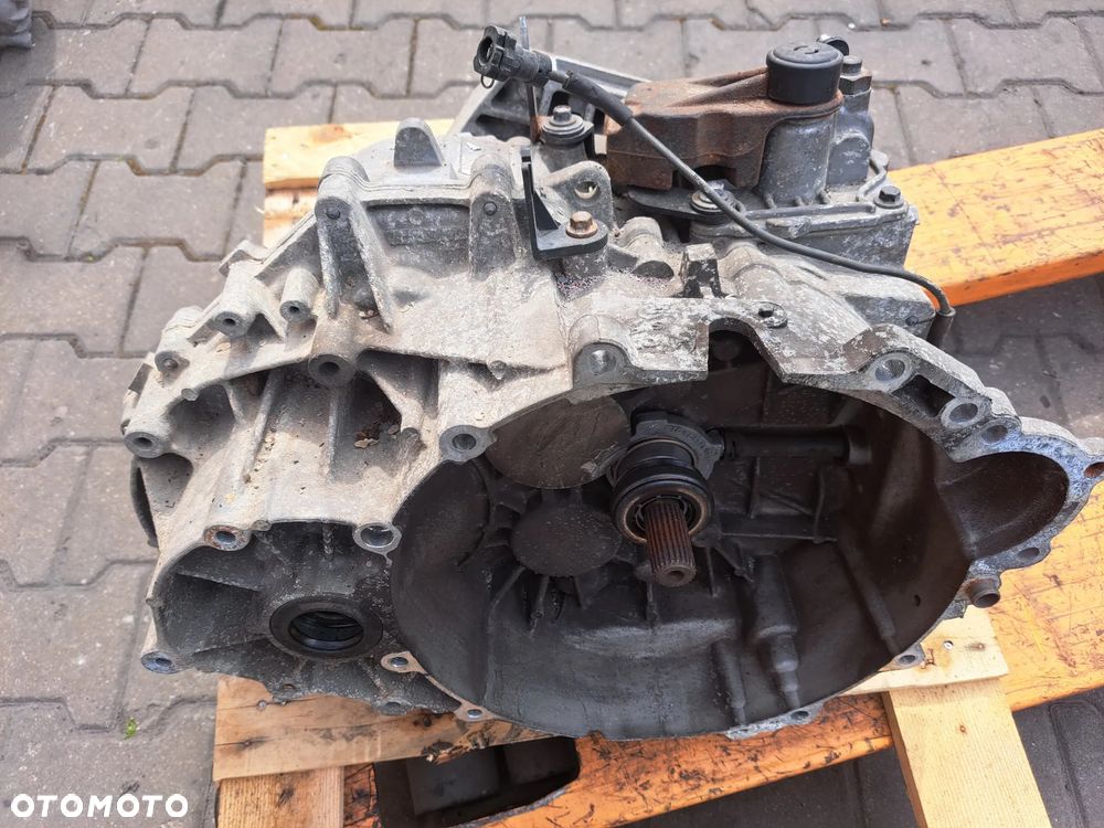 Volvo S80 II V70 III 2.5 T turbo SKRZYNIA BIEGÓW 9G9R-7002-JA 31259592 - 1