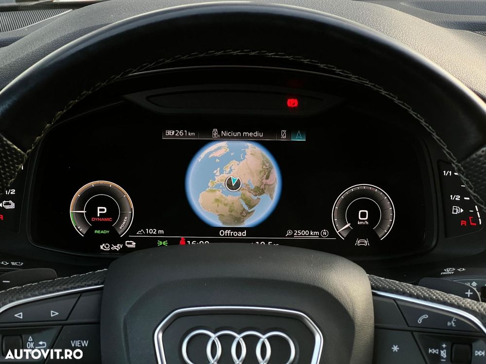 Audi Q8 55 TFSIe quattro tiptronic - 17