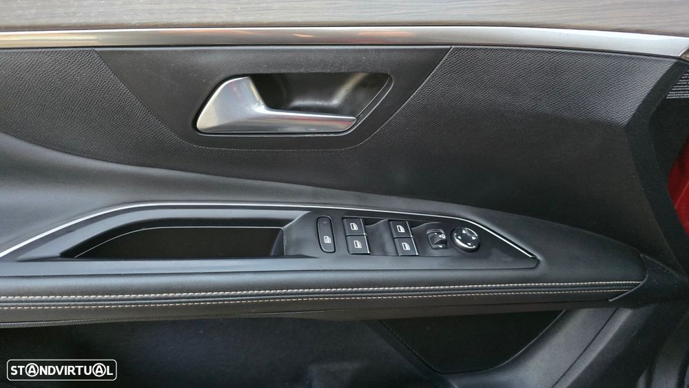 Peugeot 5008 1.5 BlueHDi GT Line J19 EAT8 - 9