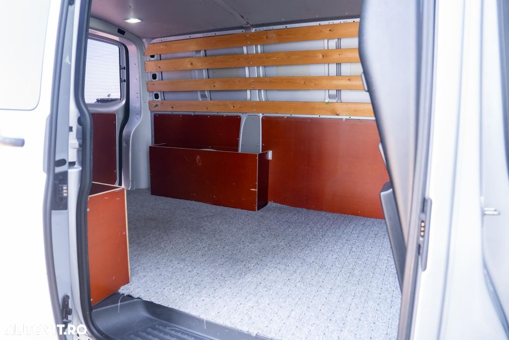 Volkswagen Transporter 2.0 110 kW KR DSG - 14