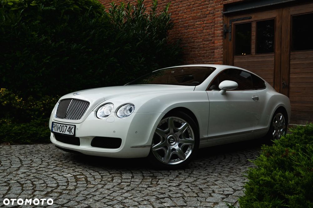 Bentley Continental GT Standard - 13