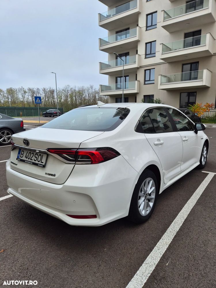 Toyota Corolla 1.8 HSD Dynamic - 11