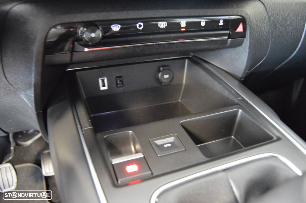 Citroën C5 Aircross 1.2 PureTech Live Pack - 32
