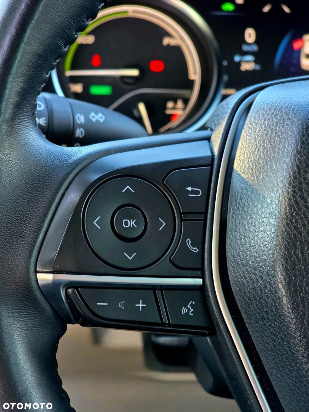 Toyota Camry 2.5 Hybrid Comfort CVT - 19