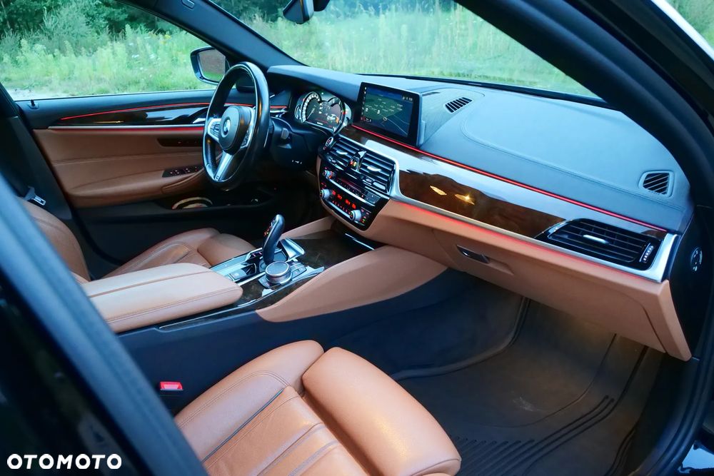 BMW Seria 5 520d Luxury Line - 19