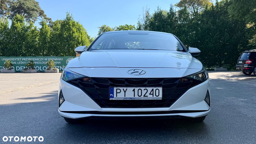 Hyundai Elantra 1.6 Modern - 9