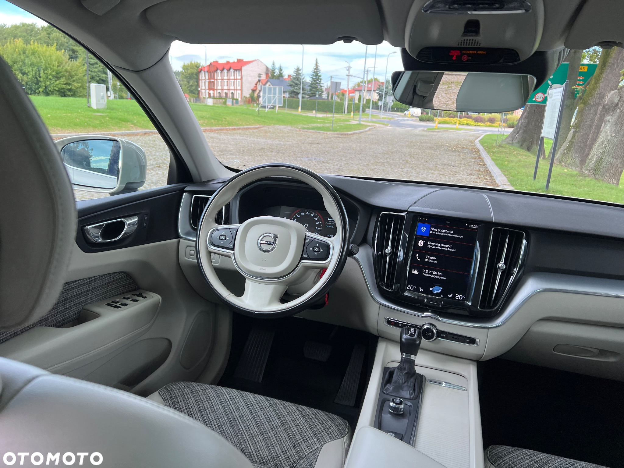 Volvo XC 60 D4 AWD Geartronic Momentum - 19