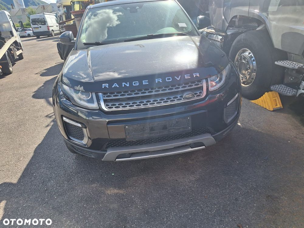 Land Rover Range Rover Evoque D180 R-Dynamic HSE - 2
