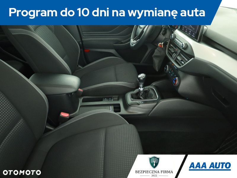 Ford Focus SW - 9