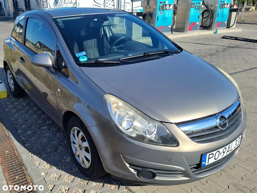 Opel Corsa - 1