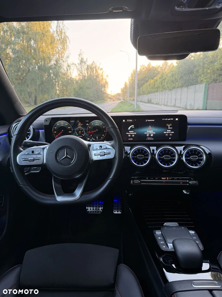 Mercedes-Benz CLA 200 AMG Line 7G-DCT - 12