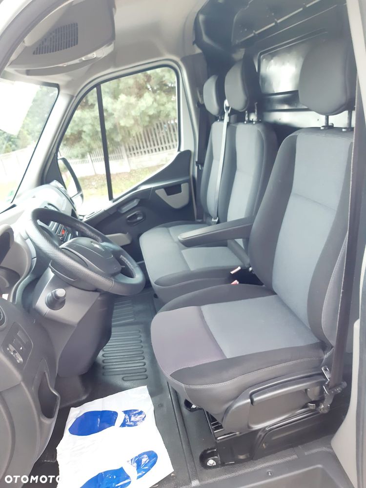 Renault Master - 30