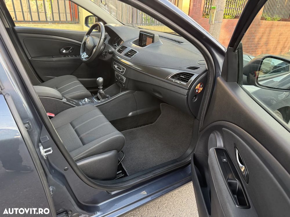 Renault Megane 1.5 dCi Dynamique - 9
