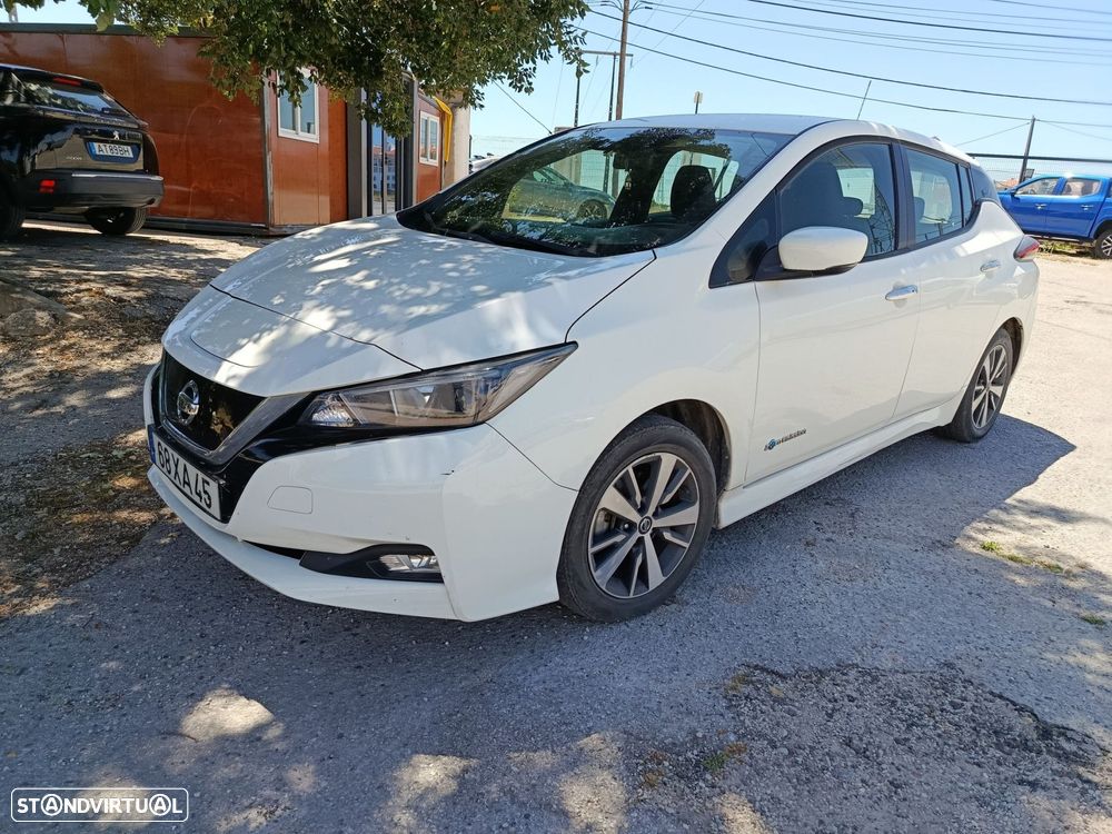 Nissan Leaf - 4