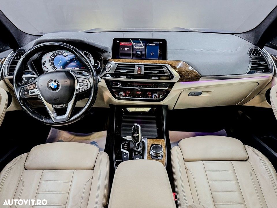 BMW X3 xDrive30i Aut. Luxury Line - 17