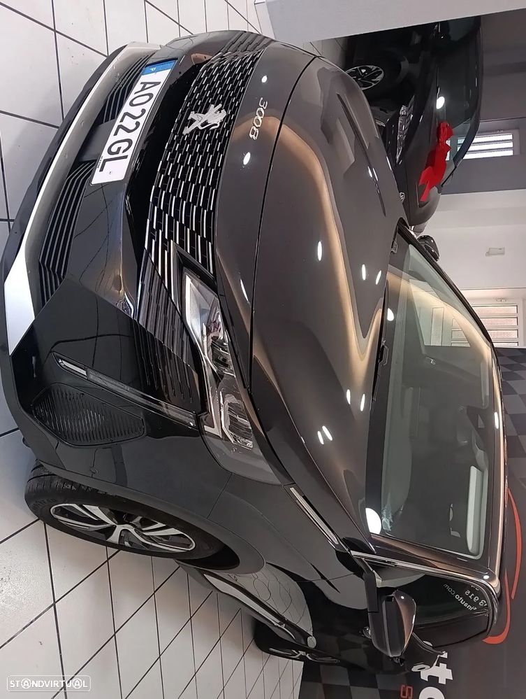 Peugeot 3008 1.5 BlueHDi Allure - 4