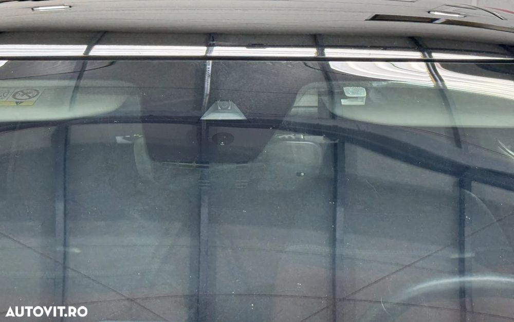 Citroën C4 BlueHDi 130 Stop&Start EAT8 SHINE - 22