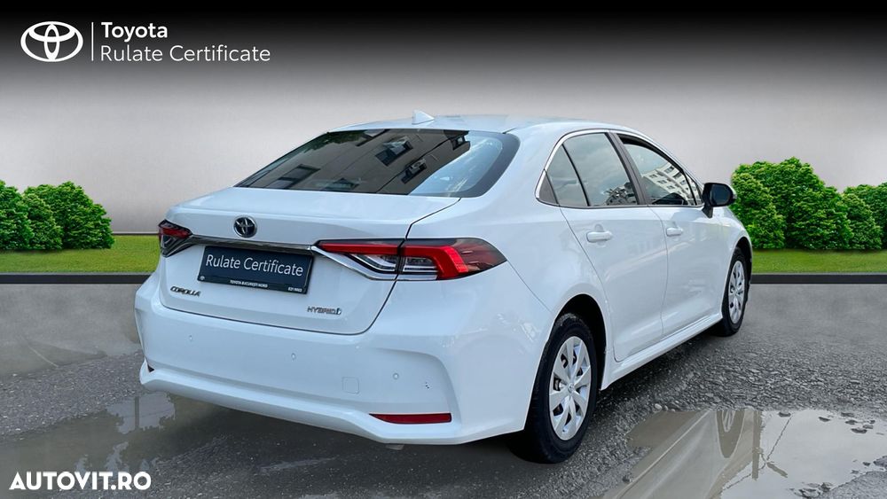 Toyota Corolla 1.8 HSD Business - 8