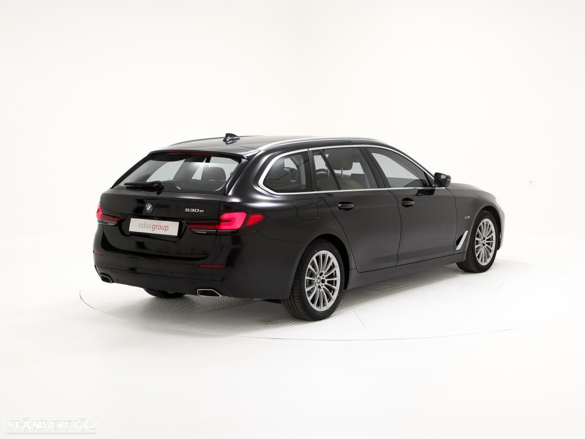 BMW 530 e Touring Aut. - 3