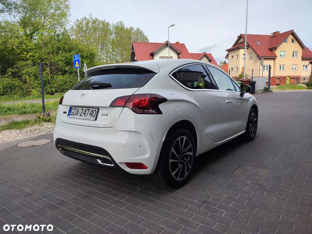 DS Automobiles DS 4 - 8