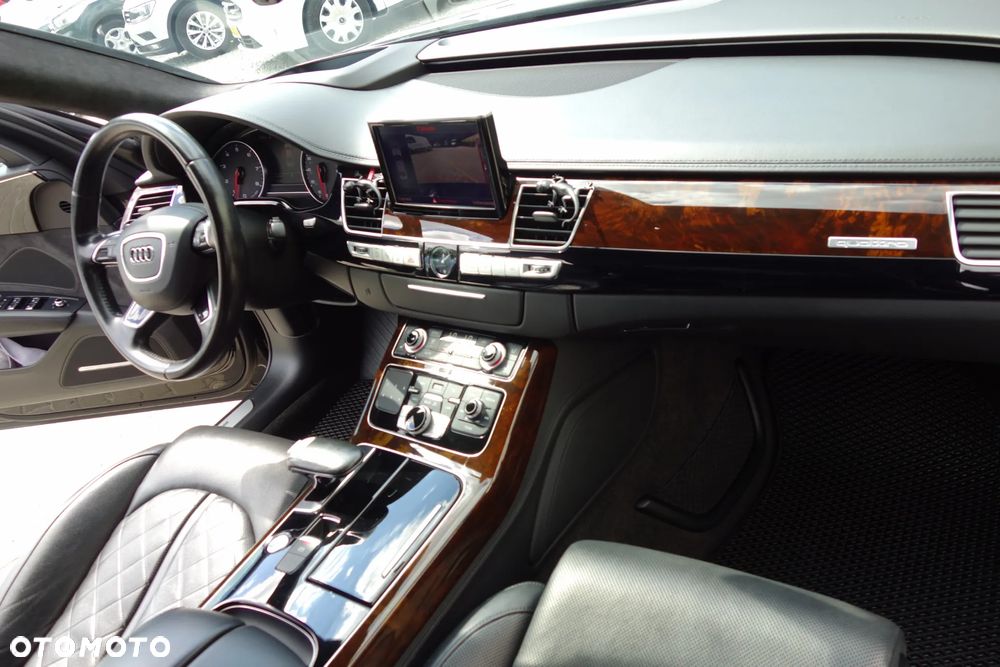 Audi A8 L 60 TFSI quattro tiptronic - 11