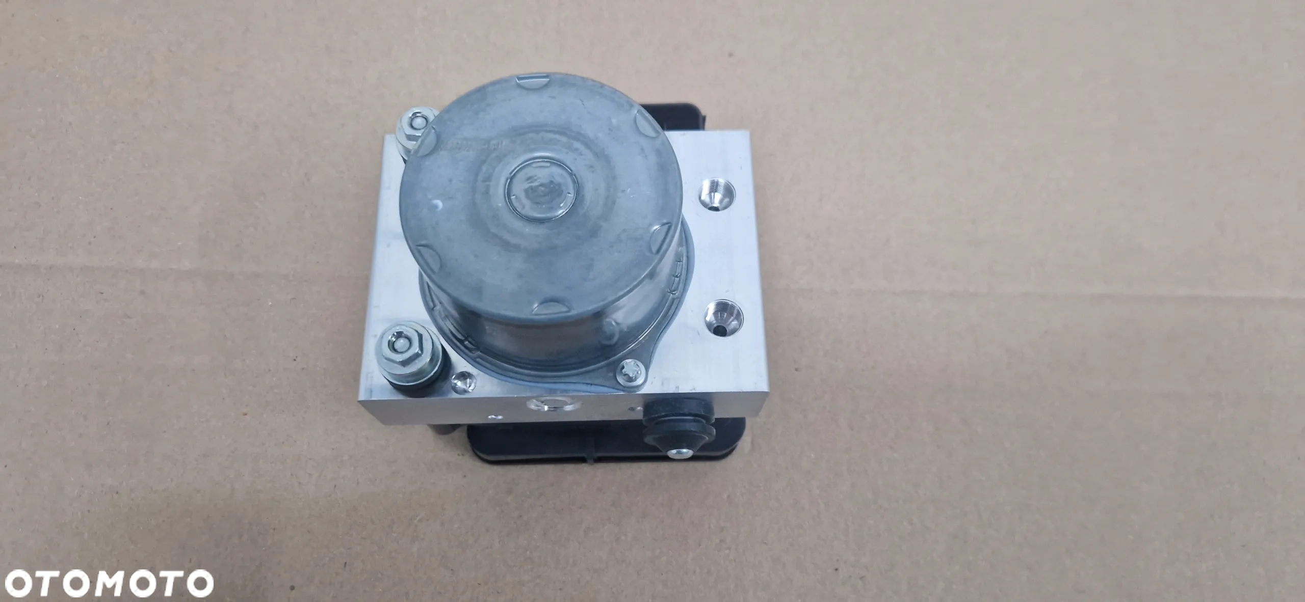 POMPA ABS STEROWNIK VW CRAFTER II MAN TGE 2N0614517L 2N0614517J - 2