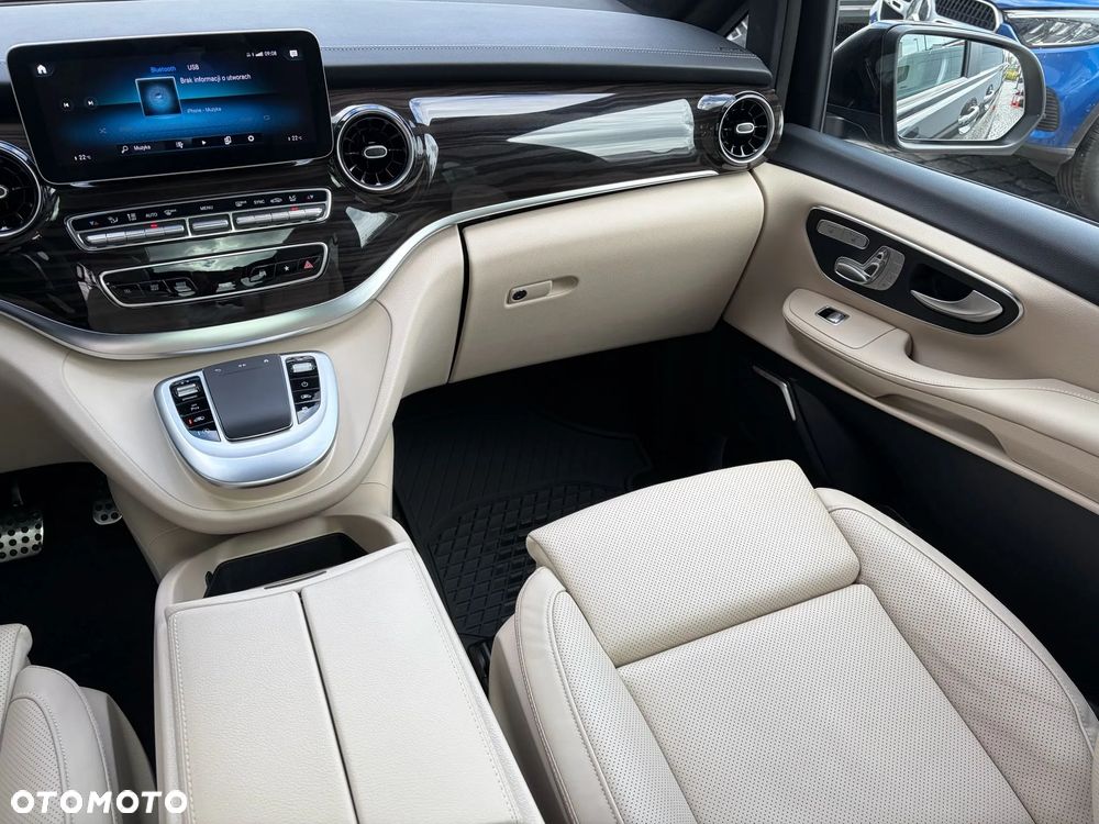 Mercedes-Benz Klasa V 300 d 4-Matic 9G-Tronic Exclusive (d³ugi) - 30