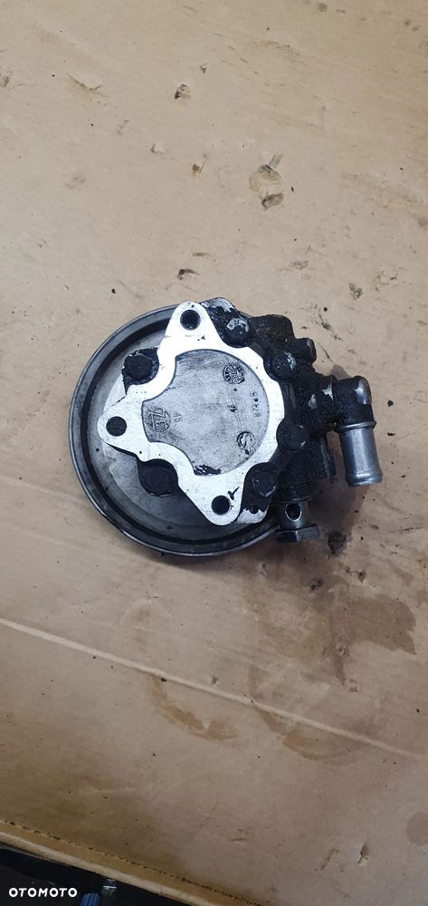 Pompa wspomagania kierownicy Audi A6 C5 4B0145155R 059145255 - 5