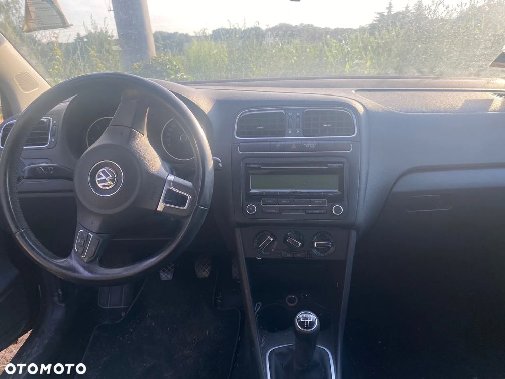 Volkswagen Polo - 5