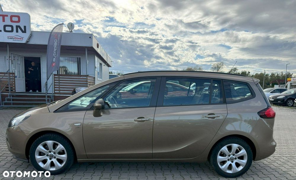 Opel Zafira - 9
