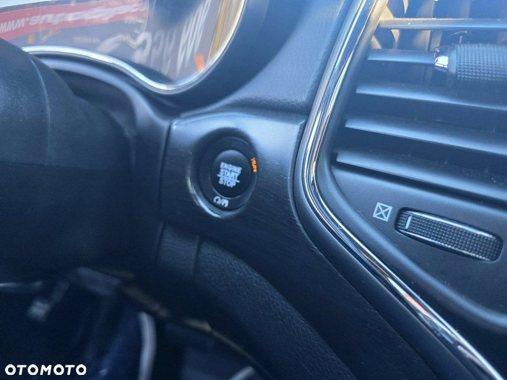 Jeep Grand Cherokee - 14