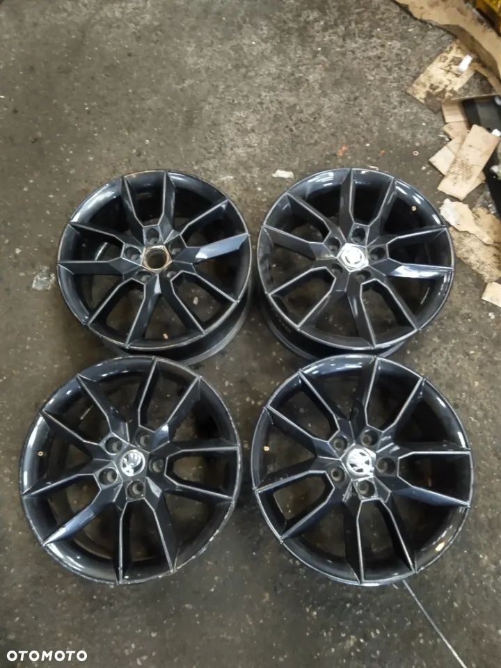 Felgi octavia III RS 18" 5E0601025 - 1