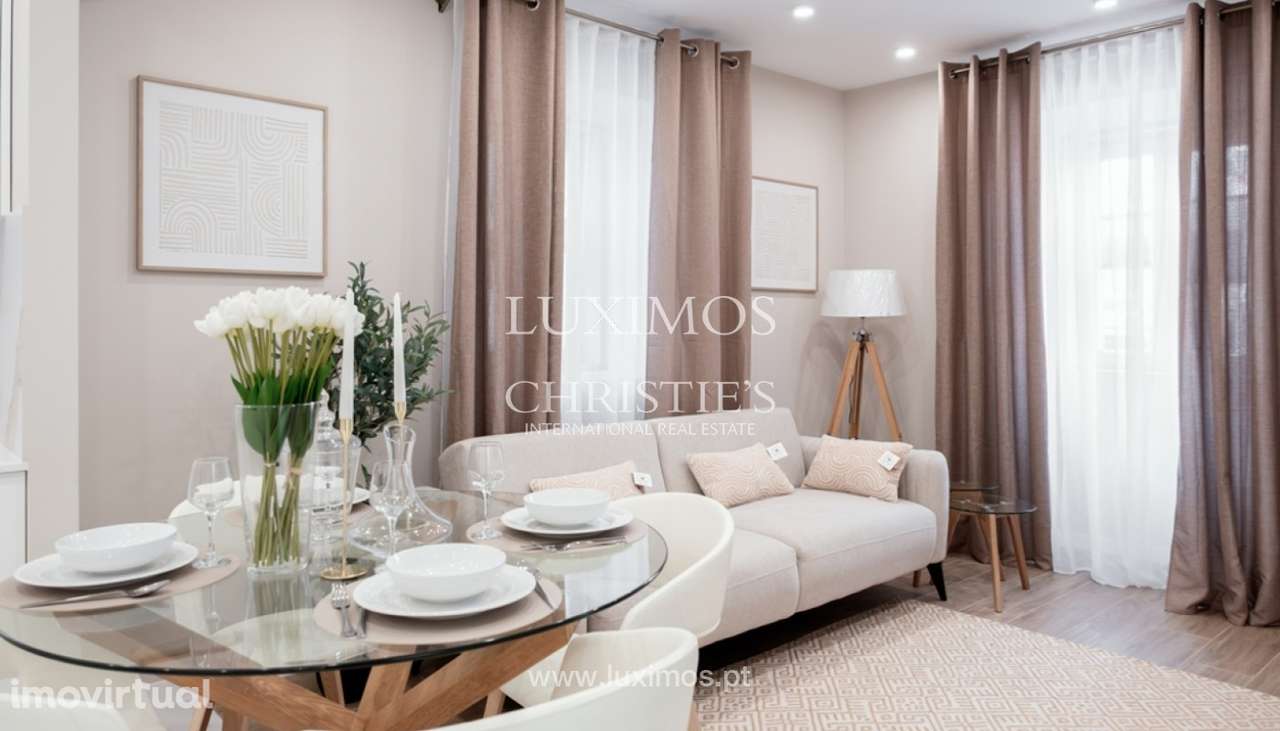 Moradia V3 renovada com terraço para venda em Lagoa, Algarve - Grande imagem: 2/20