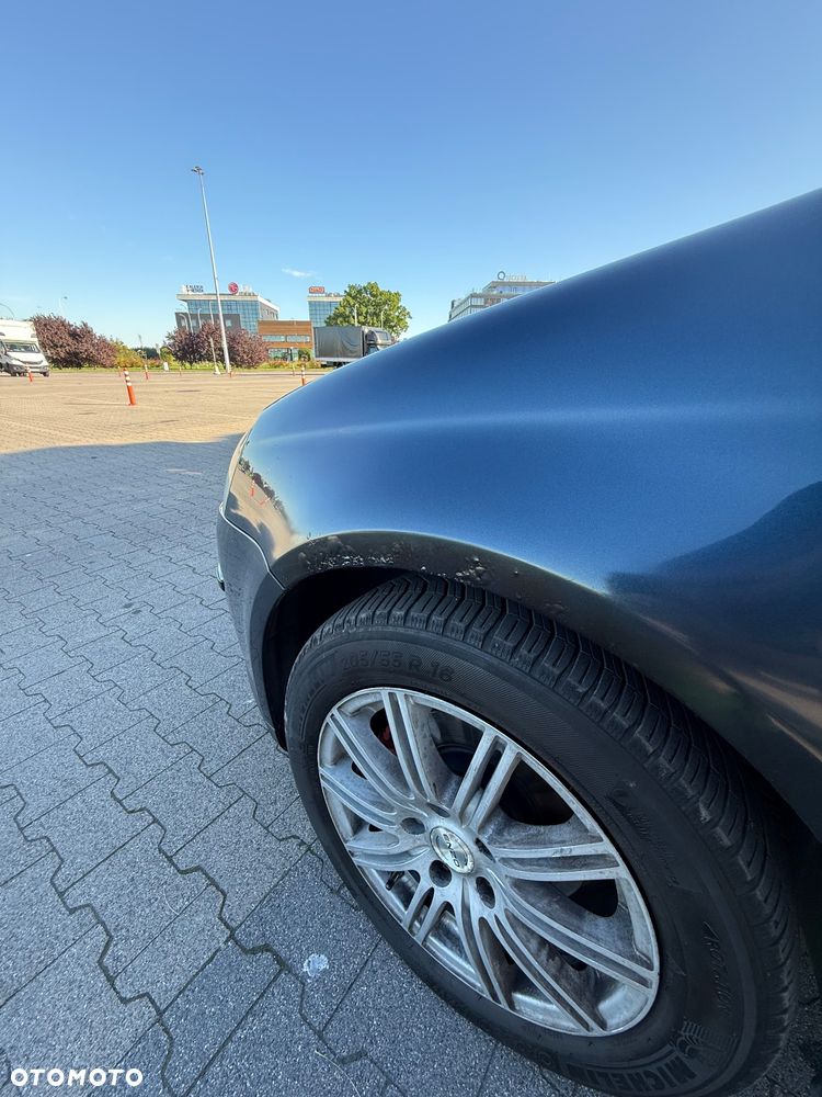 Volkswagen Jetta 1.9 TDI Comfortline DSG - 10