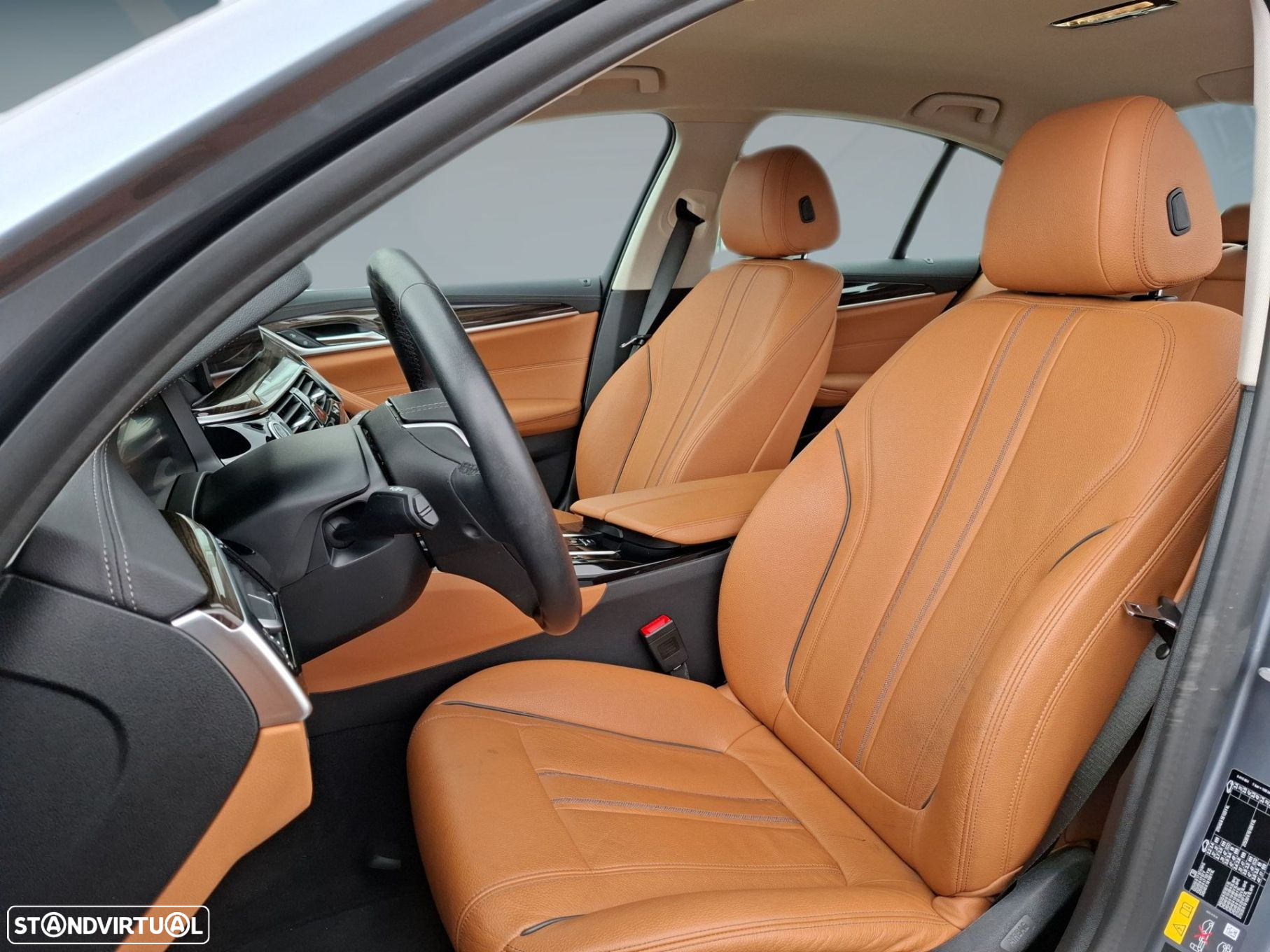 BMW 530 e Line Luxury - 11