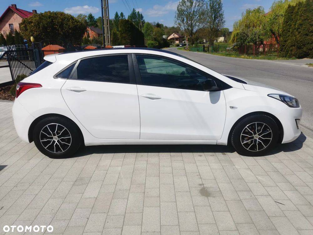 Hyundai i30 1.4 Comfort - 3
