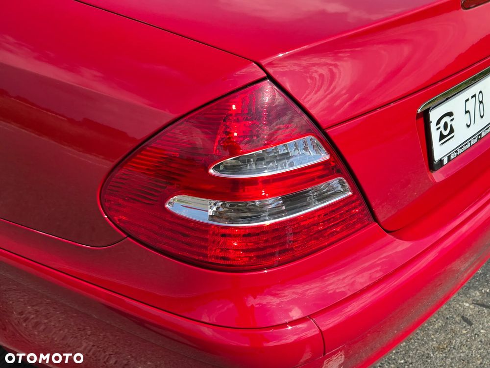 Mercedes-Benz Klasa E 320 Classic - 17