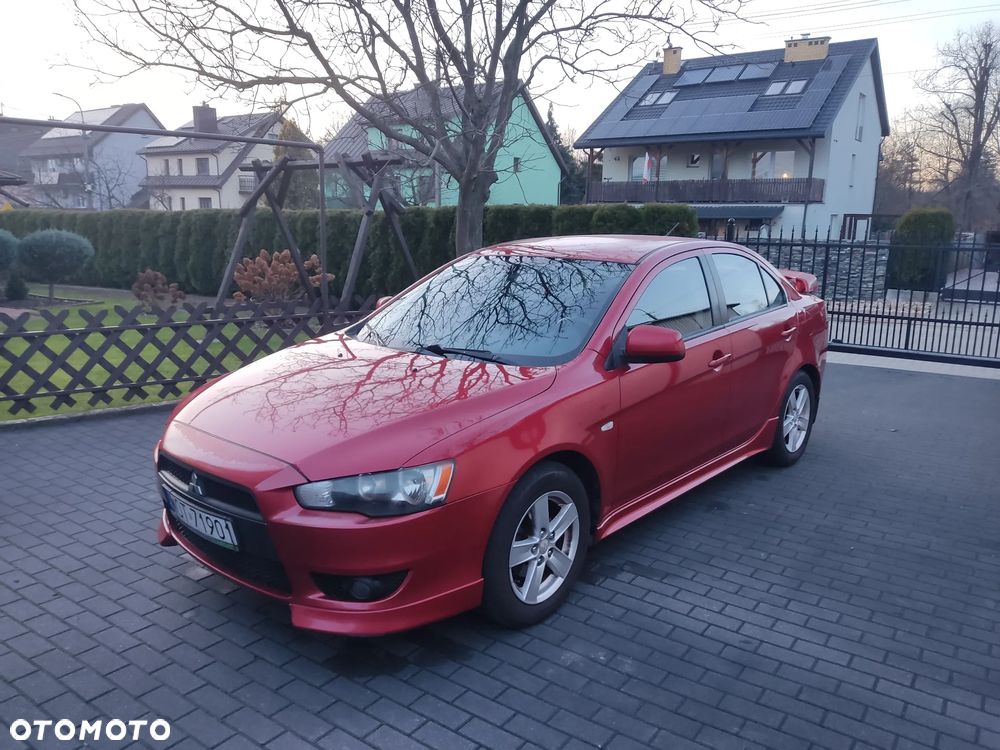 Mitsubishi Lancer - 2