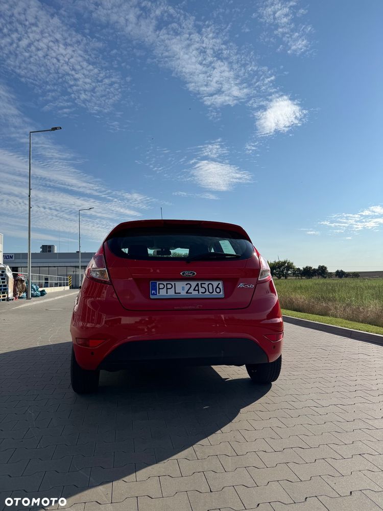 Ford Fiesta - 16